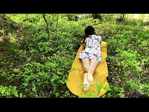 ❤️ Тиндердегі бейтаныс адам менің кискамды мастурбациялайды және орманда құмарланып жүреді ☑ Секс видео бойынша бізде ❤